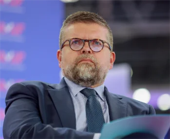 Luc Carvounas, Maire d’Alfortville (94) et président de l’Union Nationale des Centres Communaux d’Action Sociale (UNCCAS)